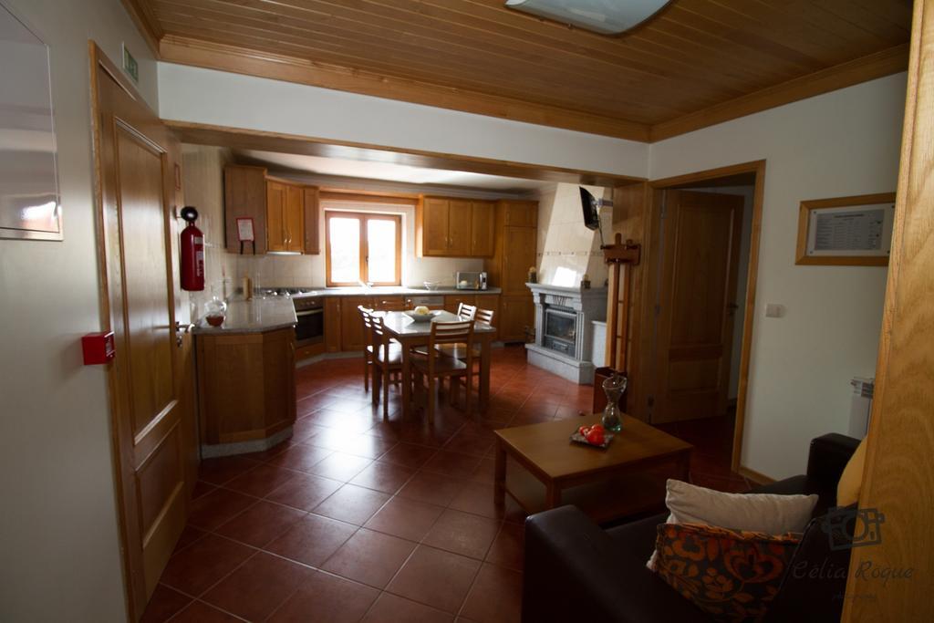 Casa Da Ribeirinha Hotel Sabugueiro  Eksteriør billede